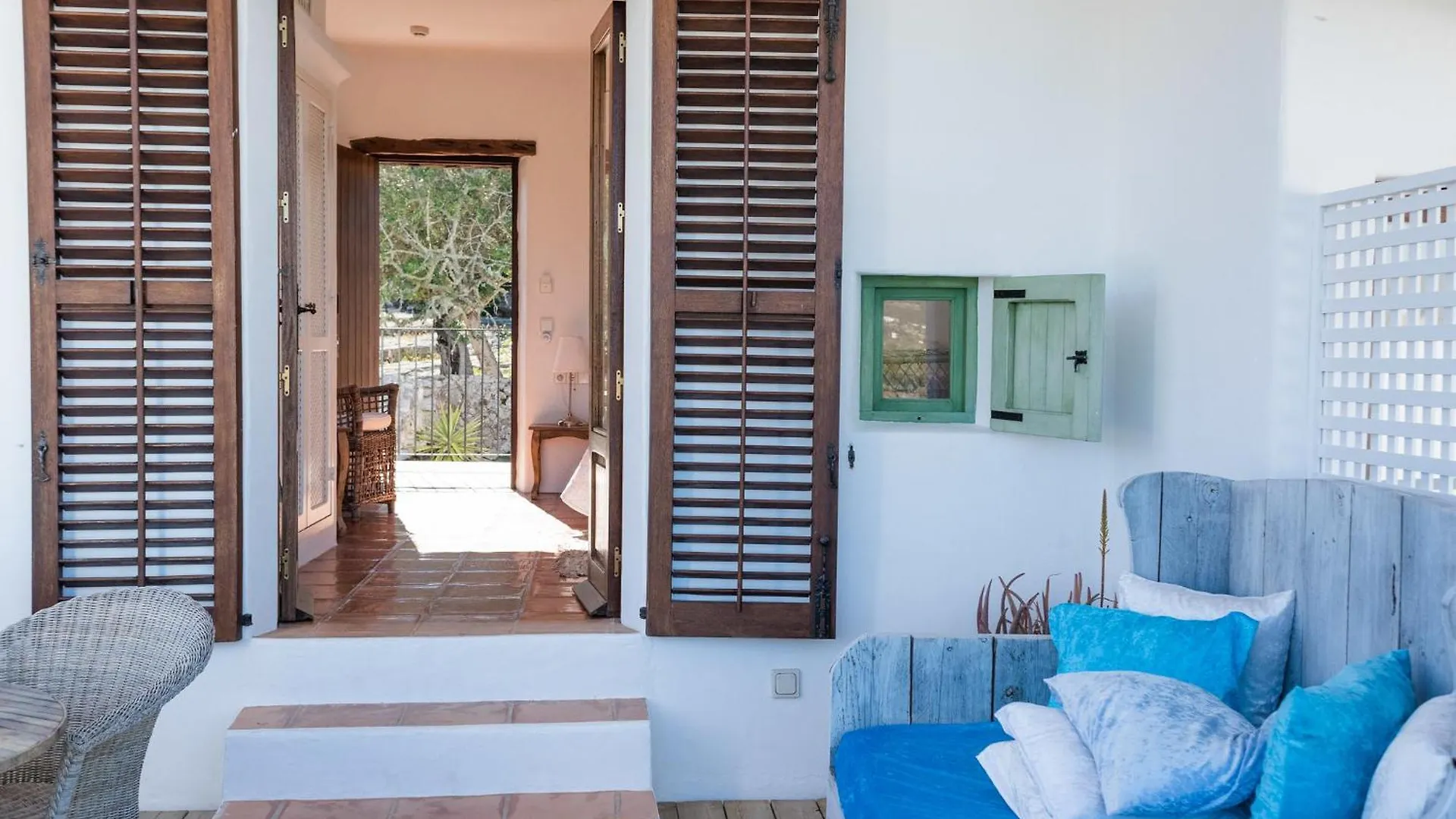 Es Cucons Rural Hotel San Antonio  0*, San Antonio (Ibiza)